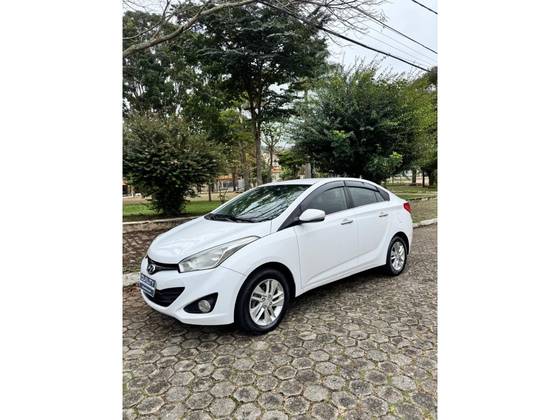 HYUNDAI HB20S 1.6 PREMIUM 16V FLEX 4P AUTOMÁTICO HYUNDAI HB20S 1.6 PREMIUM 16V FLEX 4P AUTOMÁTICO